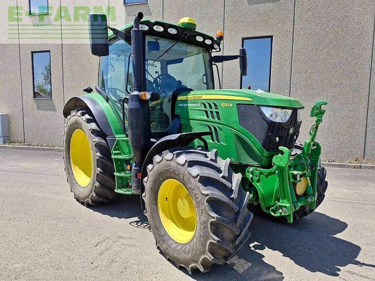 John Deere 6110r - Traktor: slika 1 John Deere 6110r - Traktor: slika 1