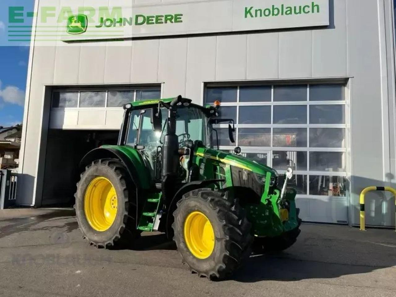 John Deere 6120m - Traktor: slika 1 John Deere 6120m - Traktor: slika 1