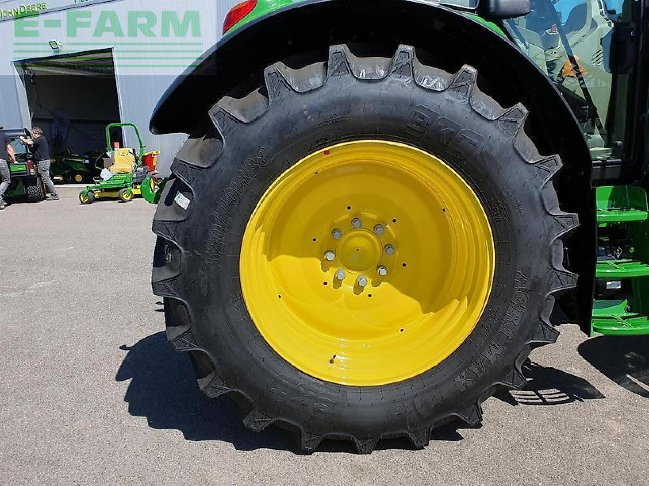 John Deere 6120m aq+ - Traktor: slika 4 John Deere 6120m aq+ - Traktor: slika 4