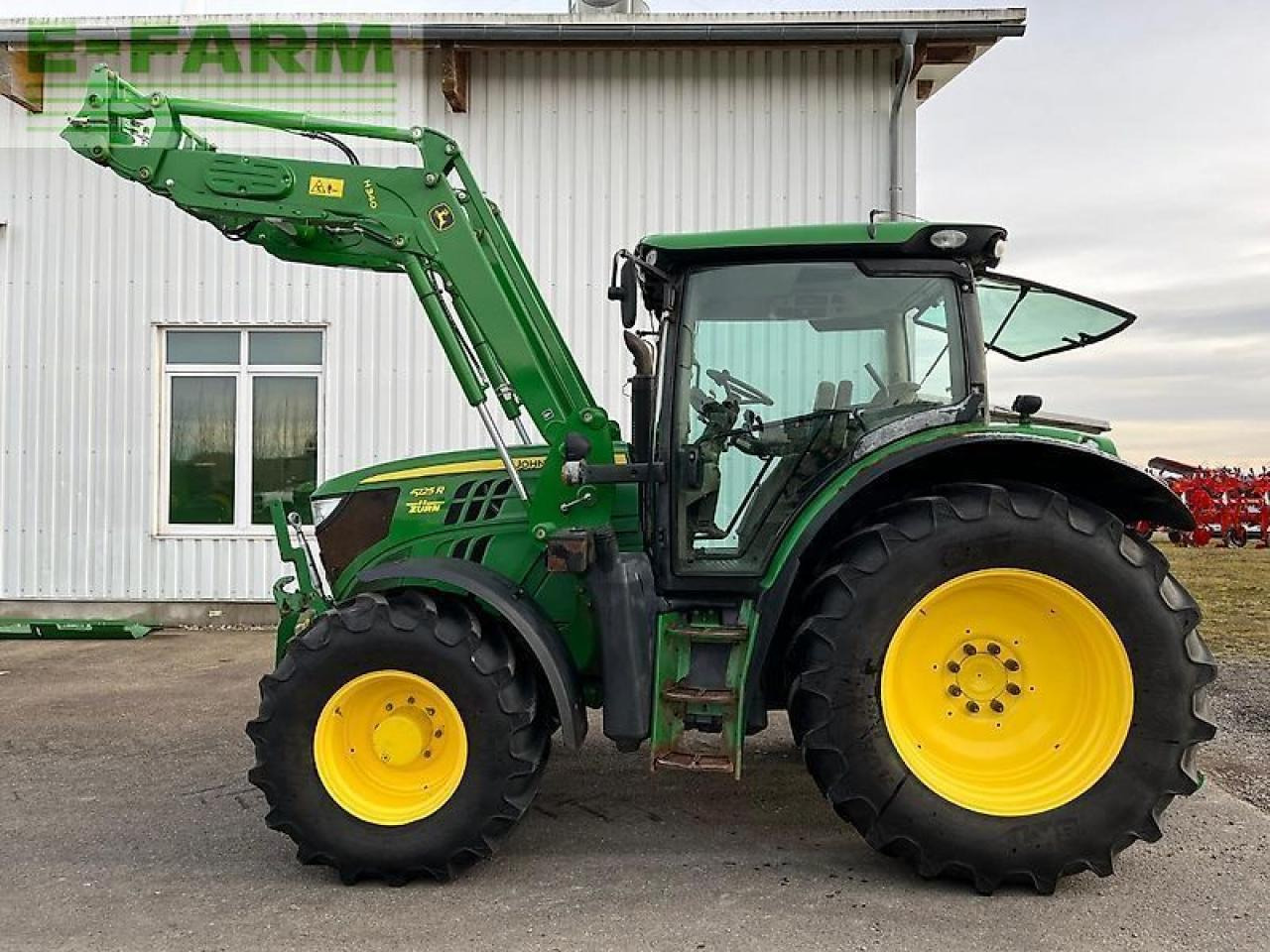 John Deere 6125r - Traktor: slika 1 John Deere 6125r - Traktor: slika 1