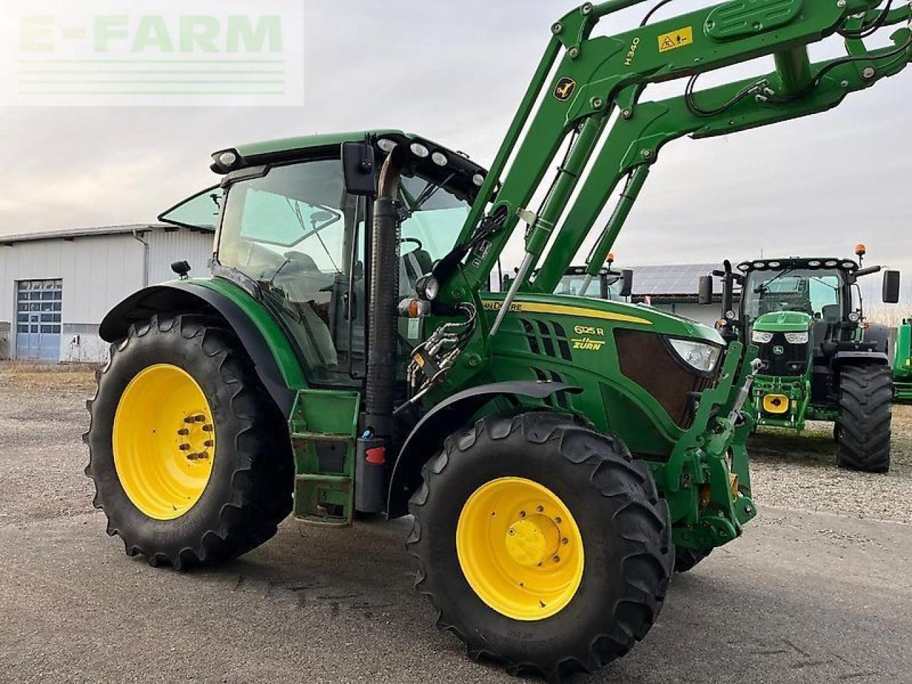 John Deere 6125r - Traktor: slika 3 John Deere 6125r - Traktor: slika 3