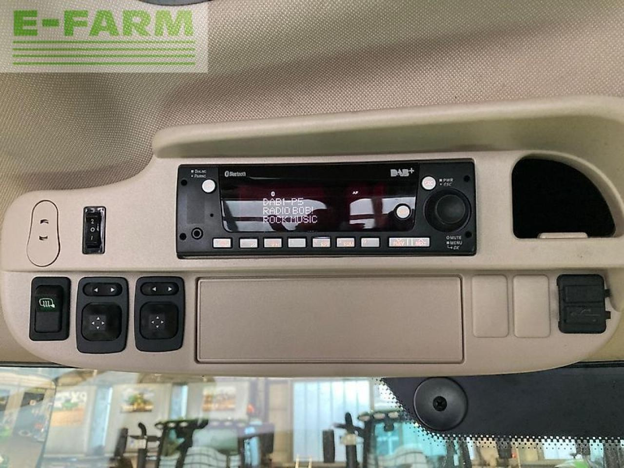 John Deere 6130r - Traktor: slika 5 John Deere 6130r - Traktor: slika 5
