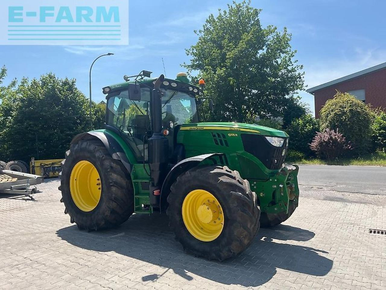 Traktor John Deere 6155 r: slika 6
