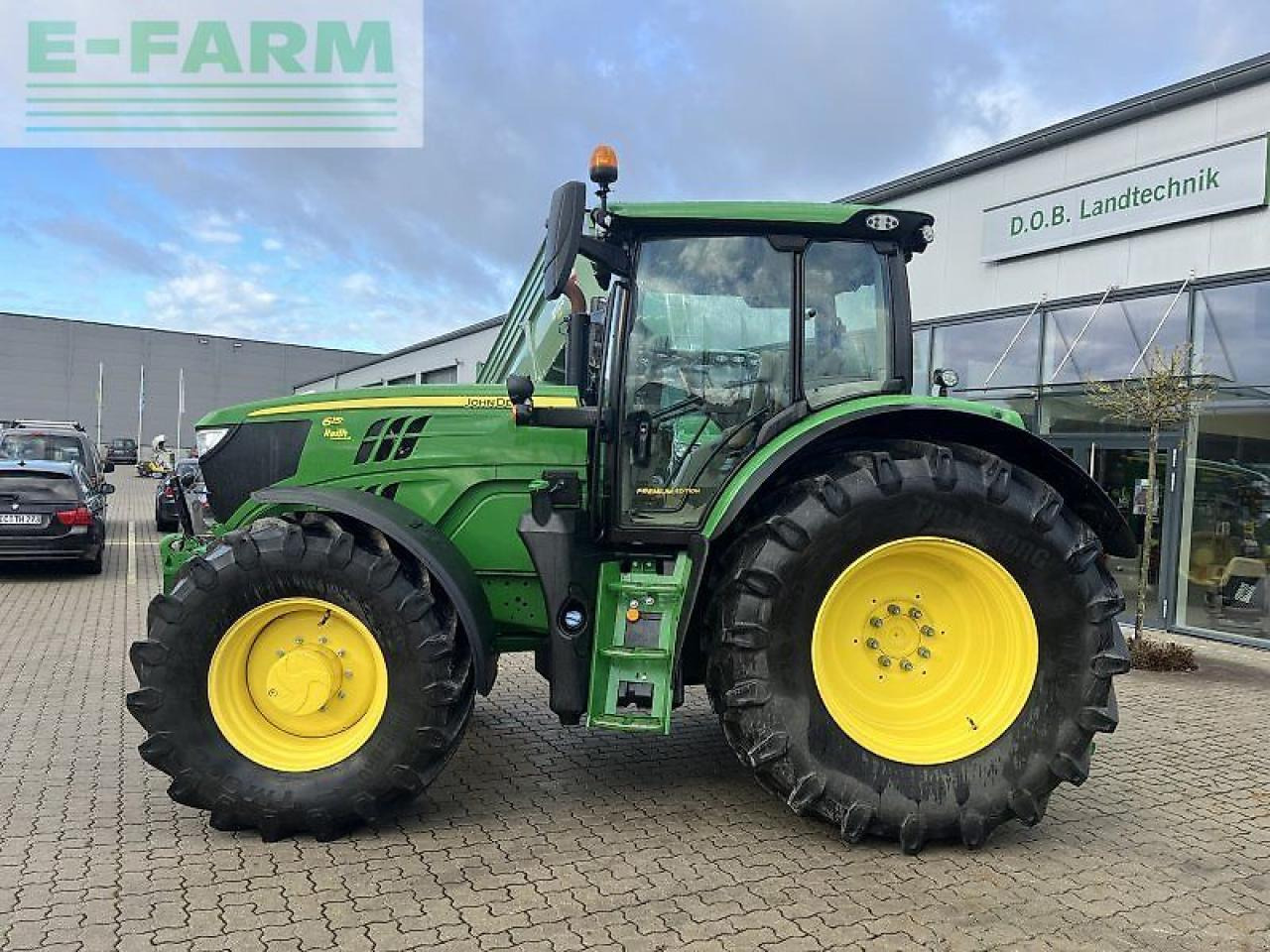 John Deere 6155r - Traktor: slika 2 John Deere 6155r - Traktor: slika 2