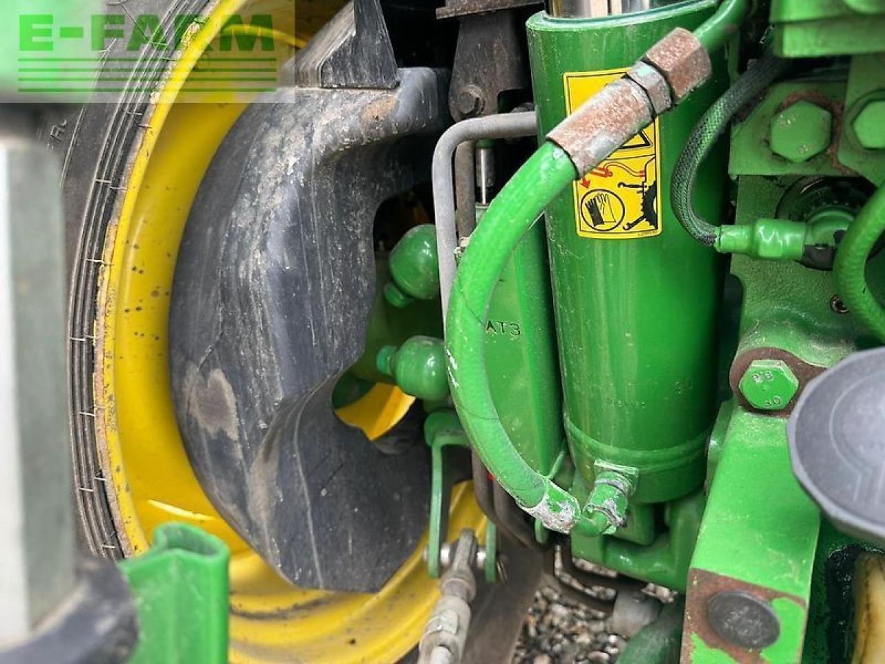 John Deere 6155r - Traktor: slika 5 John Deere 6155r - Traktor: slika 5