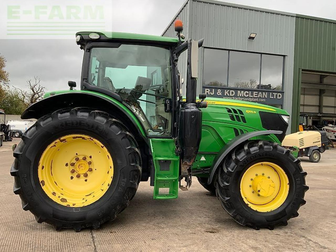 John Deere 6155r tractor (st25016) - Traktor: slika 1 John Deere 6155r tractor (st25016) - Traktor: slika 1