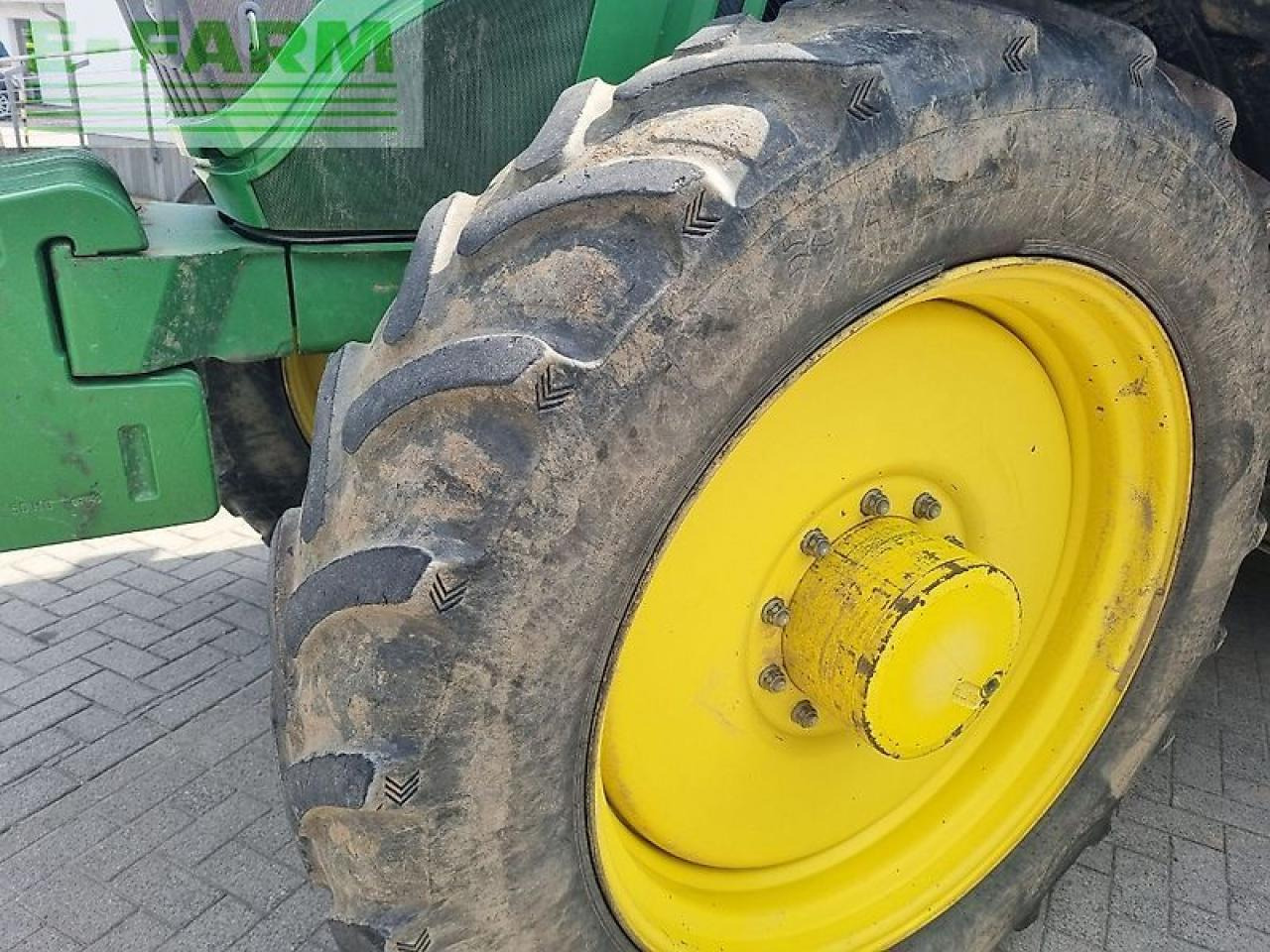 Traktor John Deere 6170r my14 ap 40: slika 18