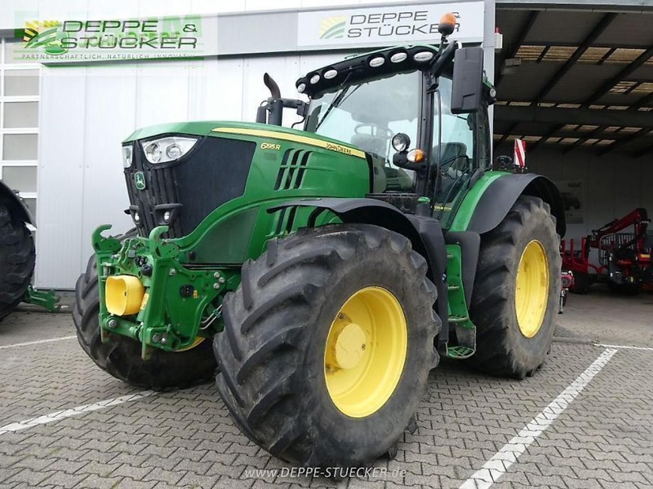 John Deere 6195r - Traktor: slika 1 John Deere 6195r - Traktor: slika 1