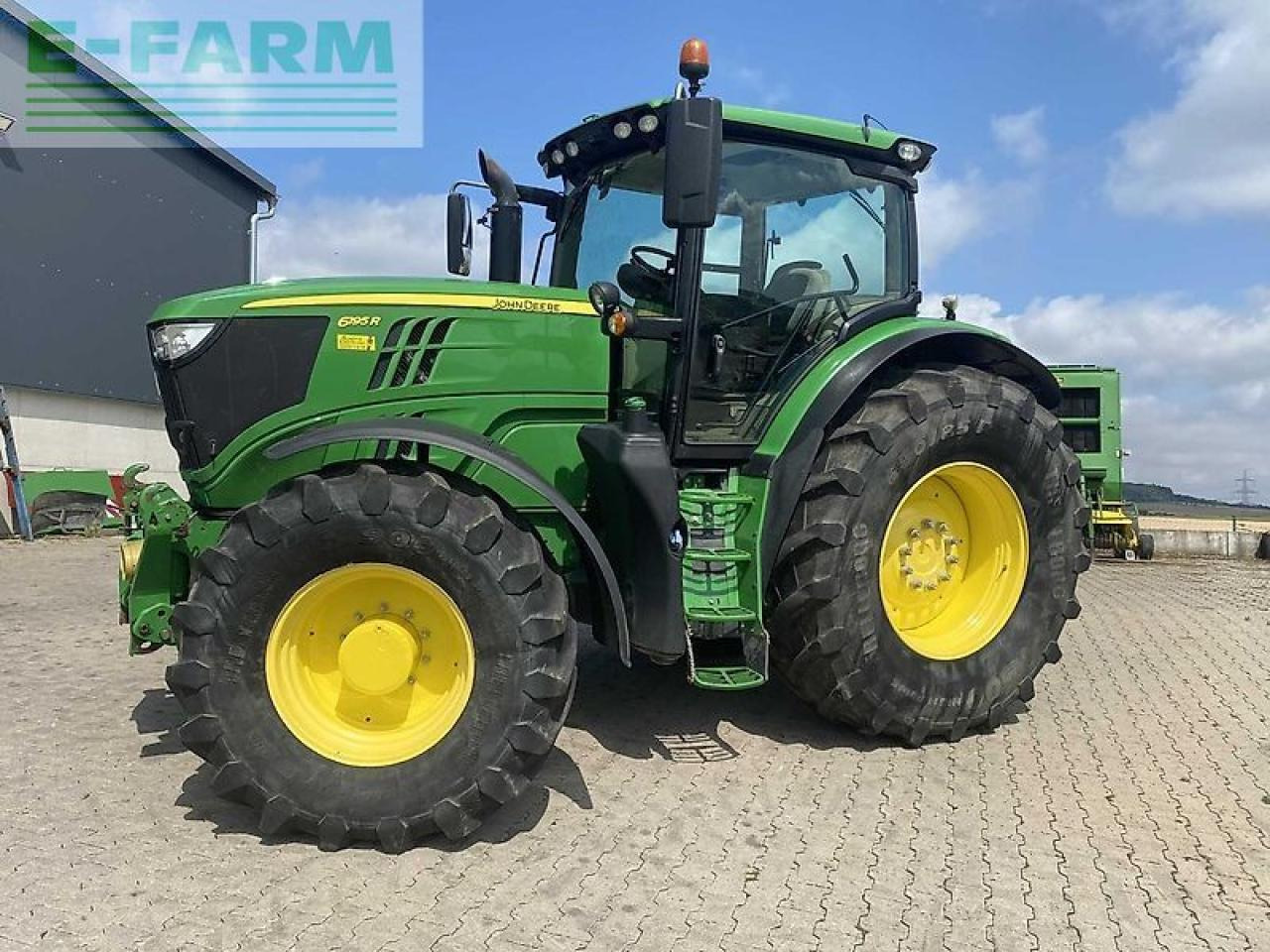 John Deere 6195r - Traktor: slika 1 John Deere 6195r - Traktor: slika 1
