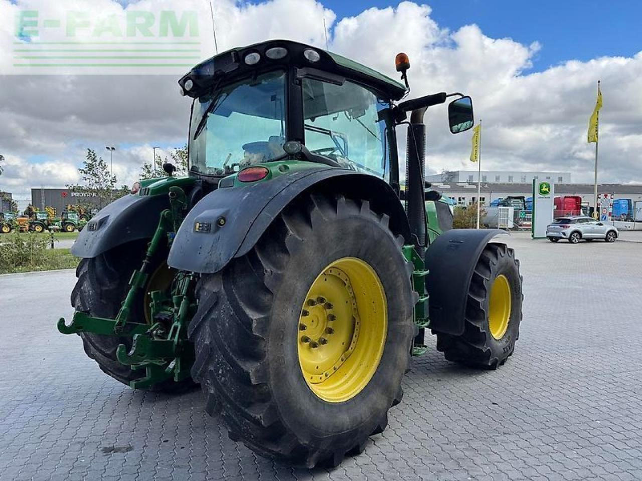 Traktor John Deere 6210: slika 10