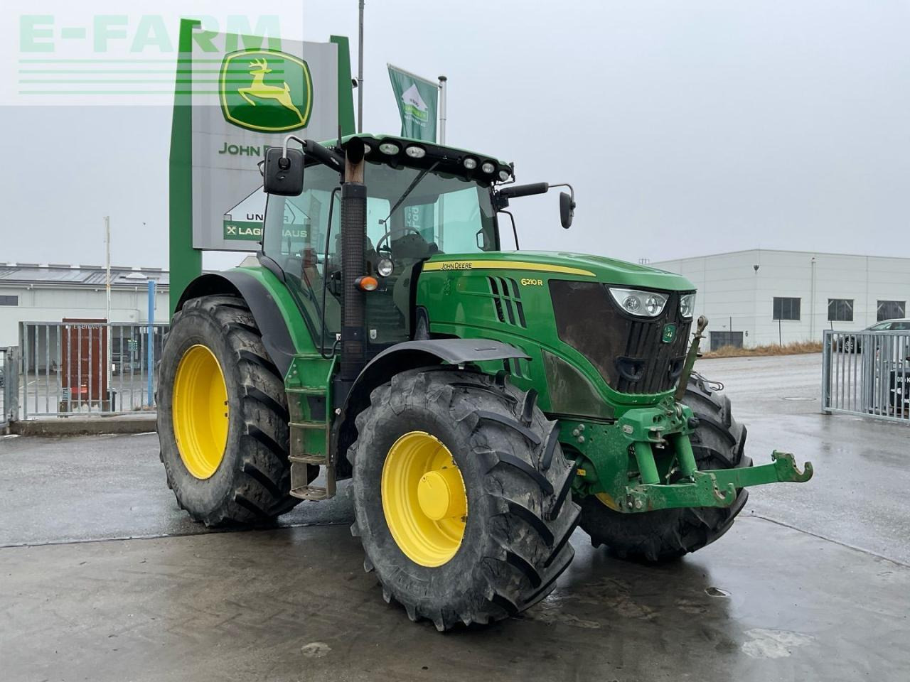 John Deere 6210R - Traktor: slika 4 John Deere 6210R - Traktor: slika 4