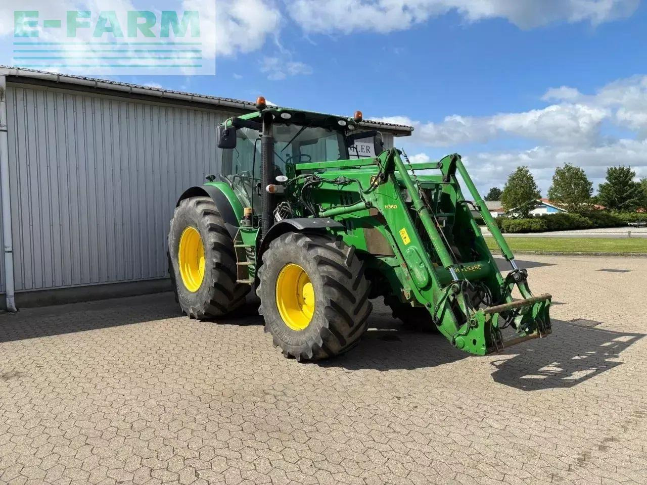 Traktor John Deere 6210r: slika 17
