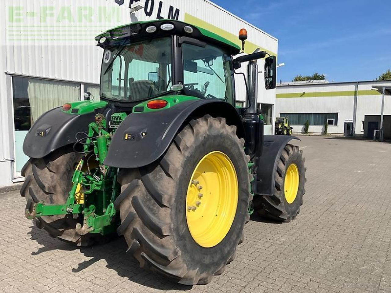 John Deere 6215 r - Traktor: slika 4 John Deere 6215 r - Traktor: slika 4