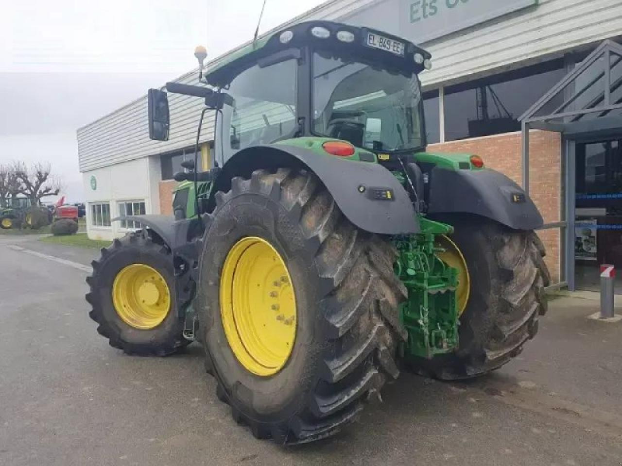 John Deere 6215r - Traktor: slika 4 John Deere 6215r - Traktor: slika 4