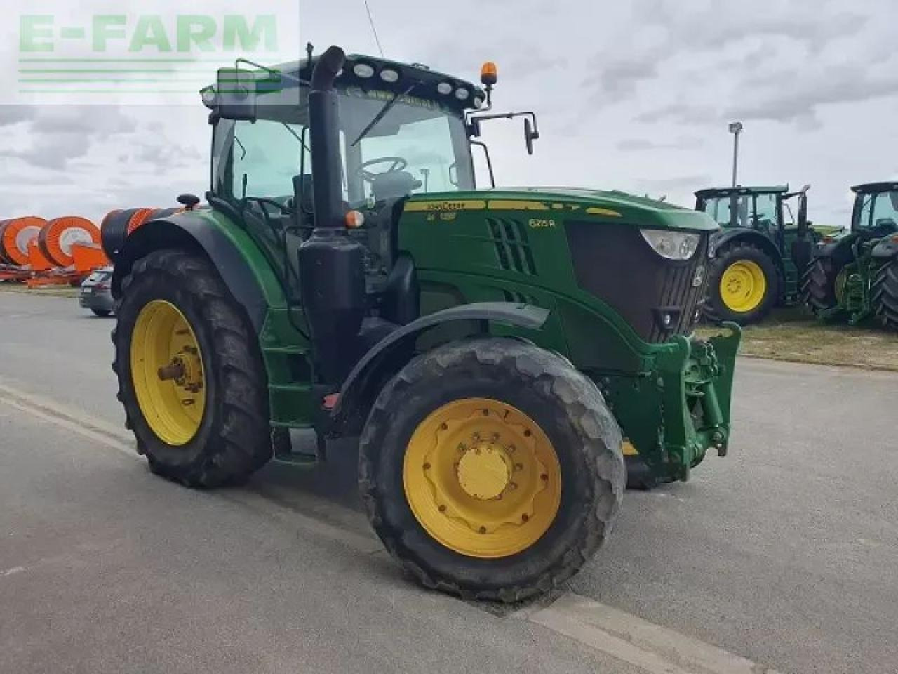 John Deere 6215r - Traktor: slika 2 John Deere 6215r - Traktor: slika 2