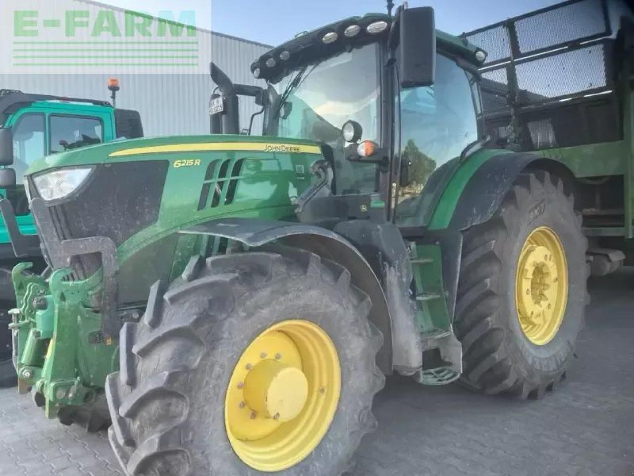 John Deere 6215r - Traktor: slika 1 John Deere 6215r - Traktor: slika 1