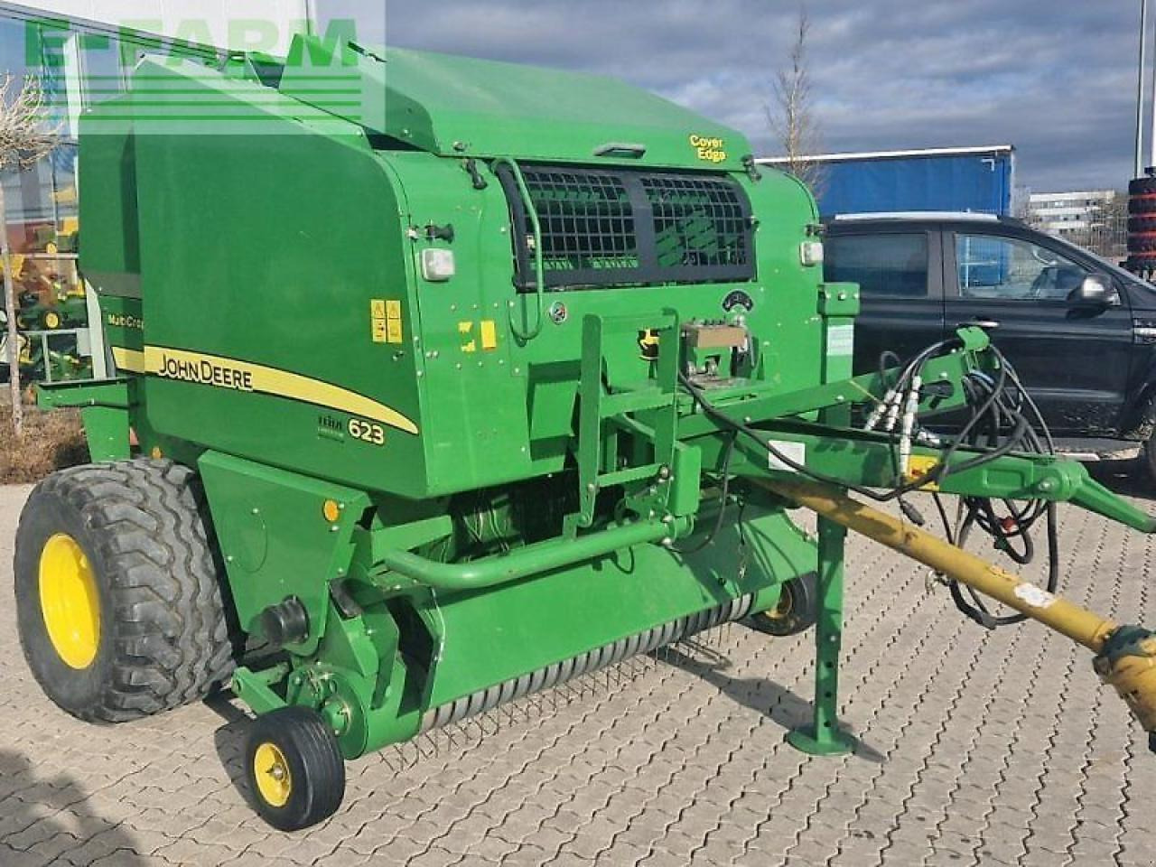 John Deere 623 multicrop - Balirka za kvadratne bale: slika 4 John Deere 623 multicrop - Balirka za kvadratne bale: slika 4