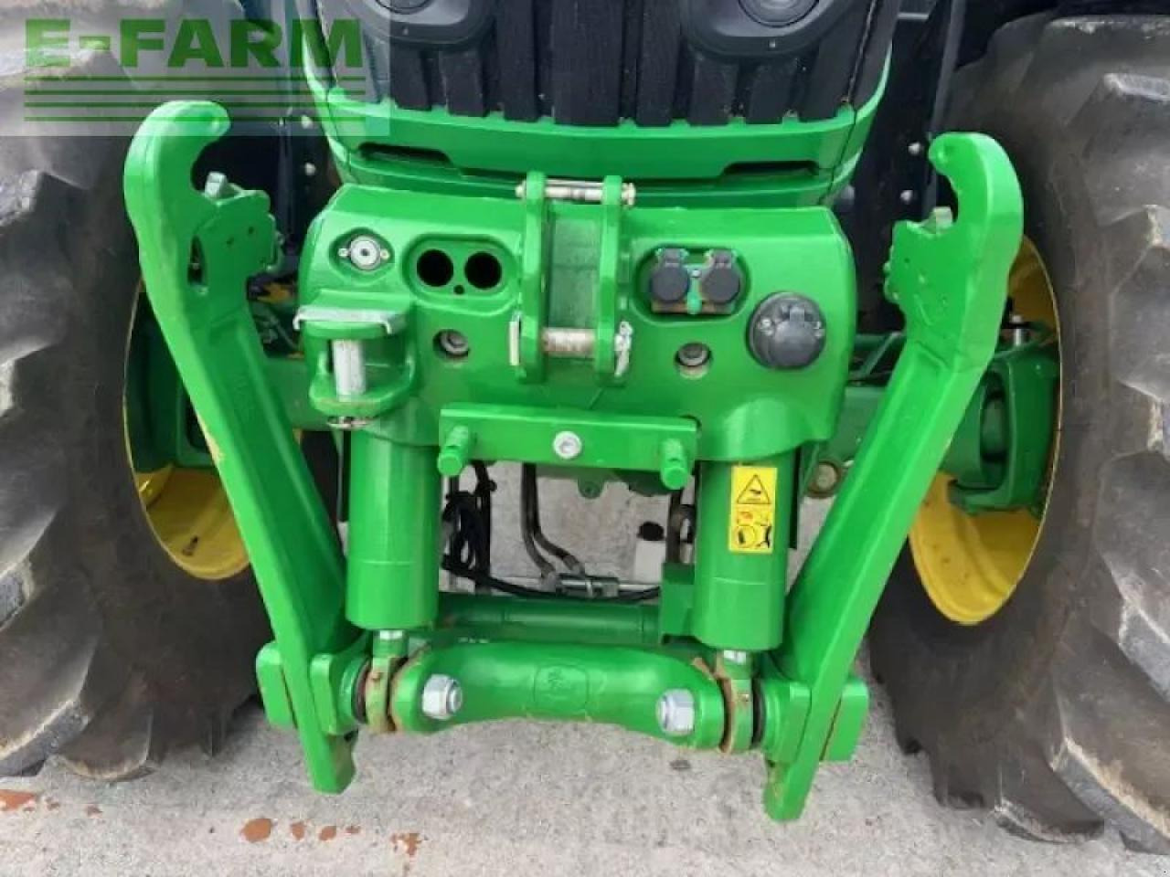 John Deere 6230r - Traktor: slika 4 John Deere 6230r - Traktor: slika 4