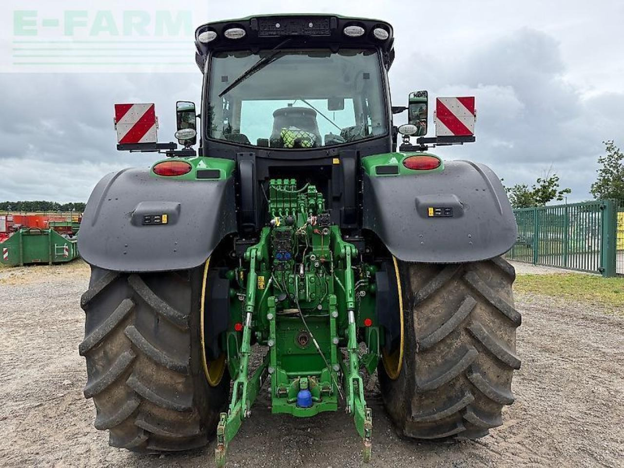 John Deere 6250r - Traktor: slika 4 John Deere 6250r - Traktor: slika 4