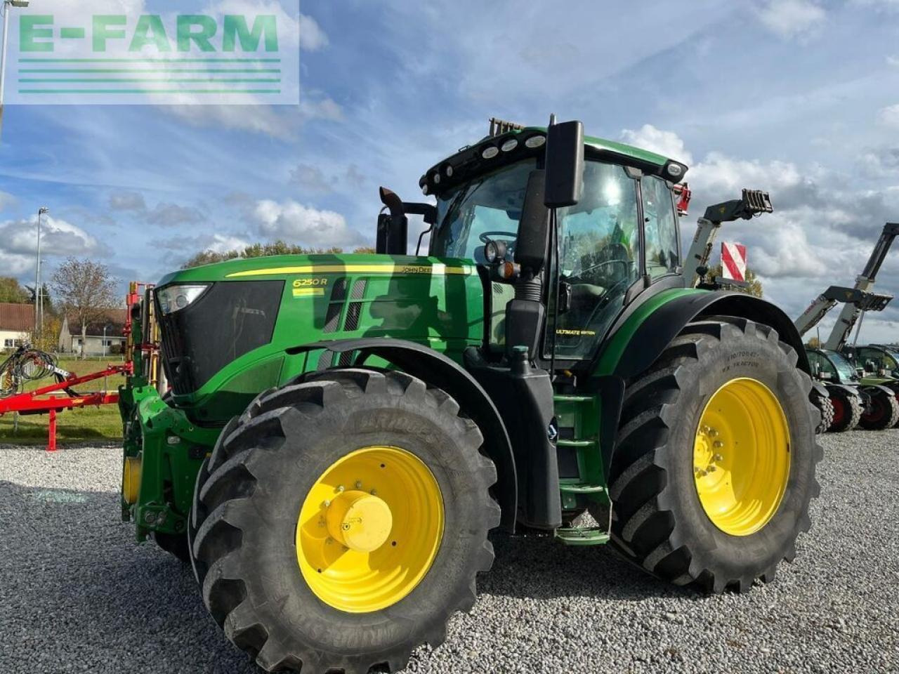 John Deere 6250r - Traktor: slika 1 John Deere 6250r - Traktor: slika 1