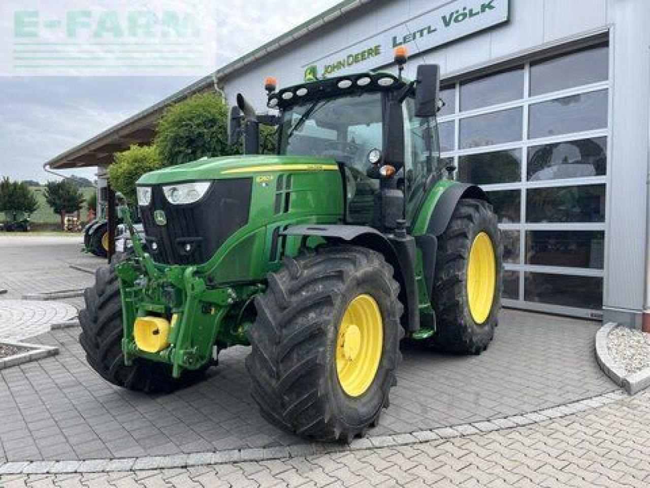 John Deere 6250r - Traktor: slika 1 John Deere 6250r - Traktor: slika 1