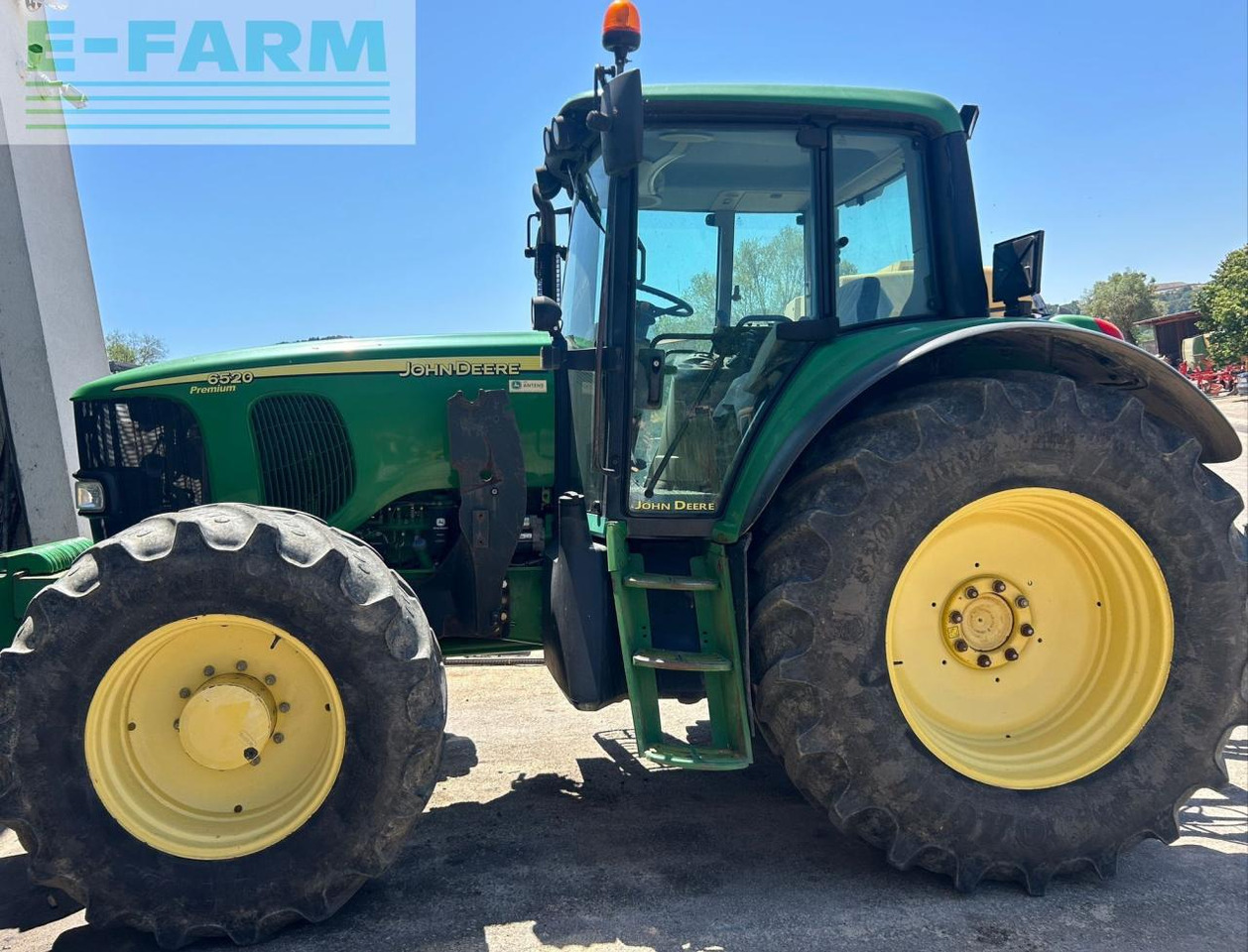 John Deere 6520 - Traktor: slika 1 John Deere 6520 - Traktor: slika 1