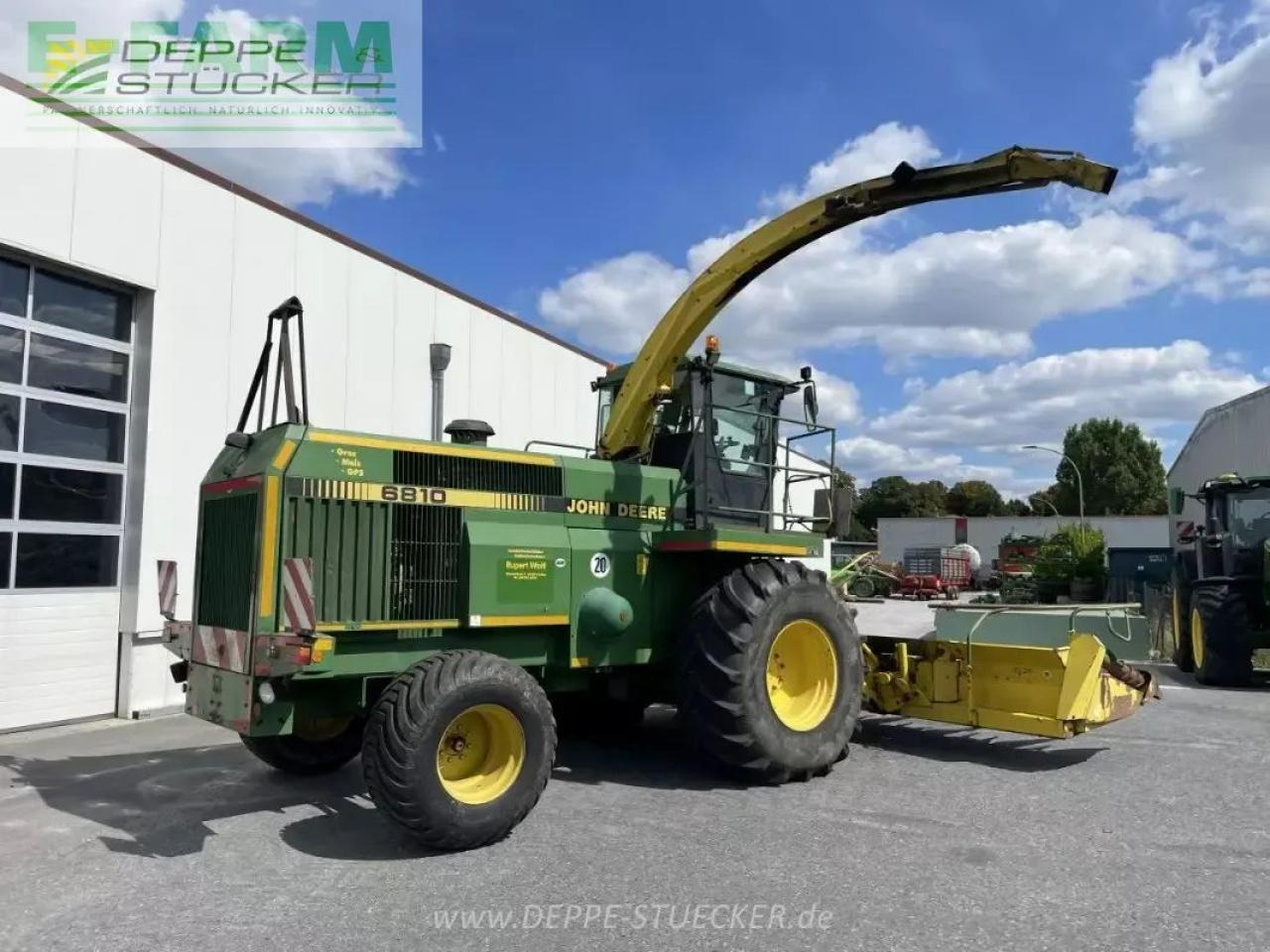 John Deere 6810 - Kombajn za krmo: slika 5 John Deere 6810 - Kombajn za krmo: slika 5