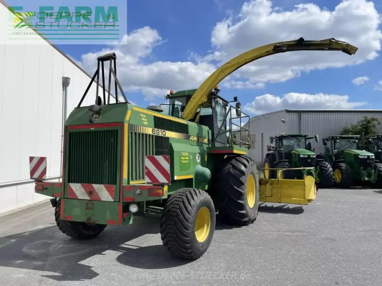 John Deere 6810 - Kombajn za krmo: slika 4 John Deere 6810 - Kombajn za krmo: slika 4