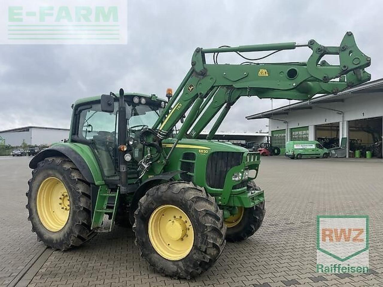 John Deere 6830 Premium - Traktor: slika 4 John Deere 6830 Premium - Traktor: slika 4