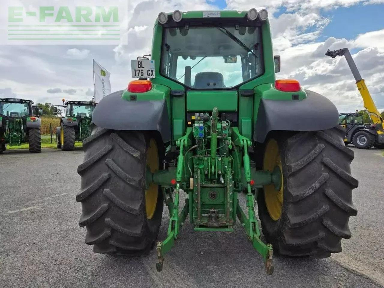 John Deere 6830 premium - Traktor: slika 3 John Deere 6830 premium - Traktor: slika 3