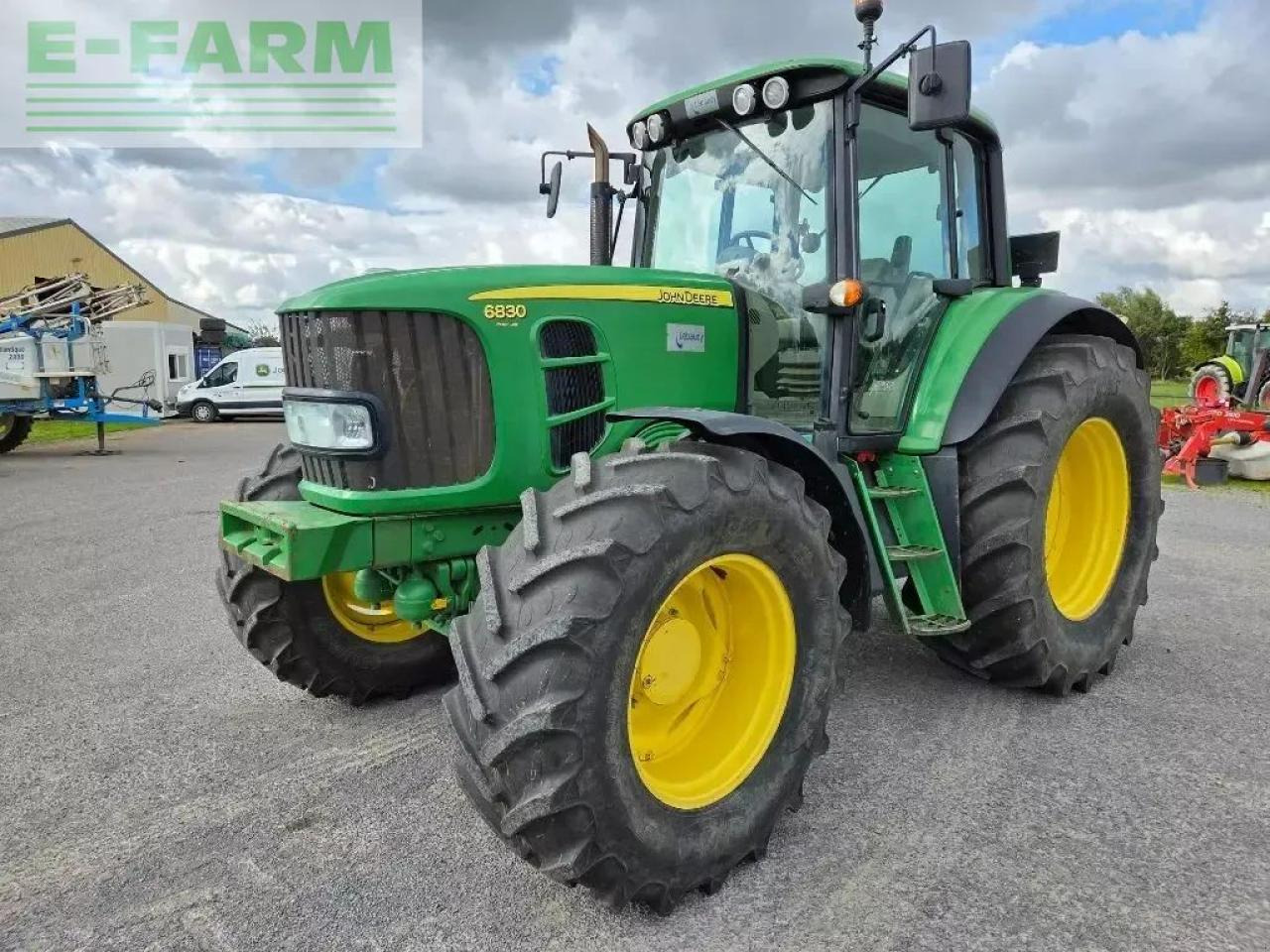 John Deere 6830 premium - Traktor: slika 1 John Deere 6830 premium - Traktor: slika 1