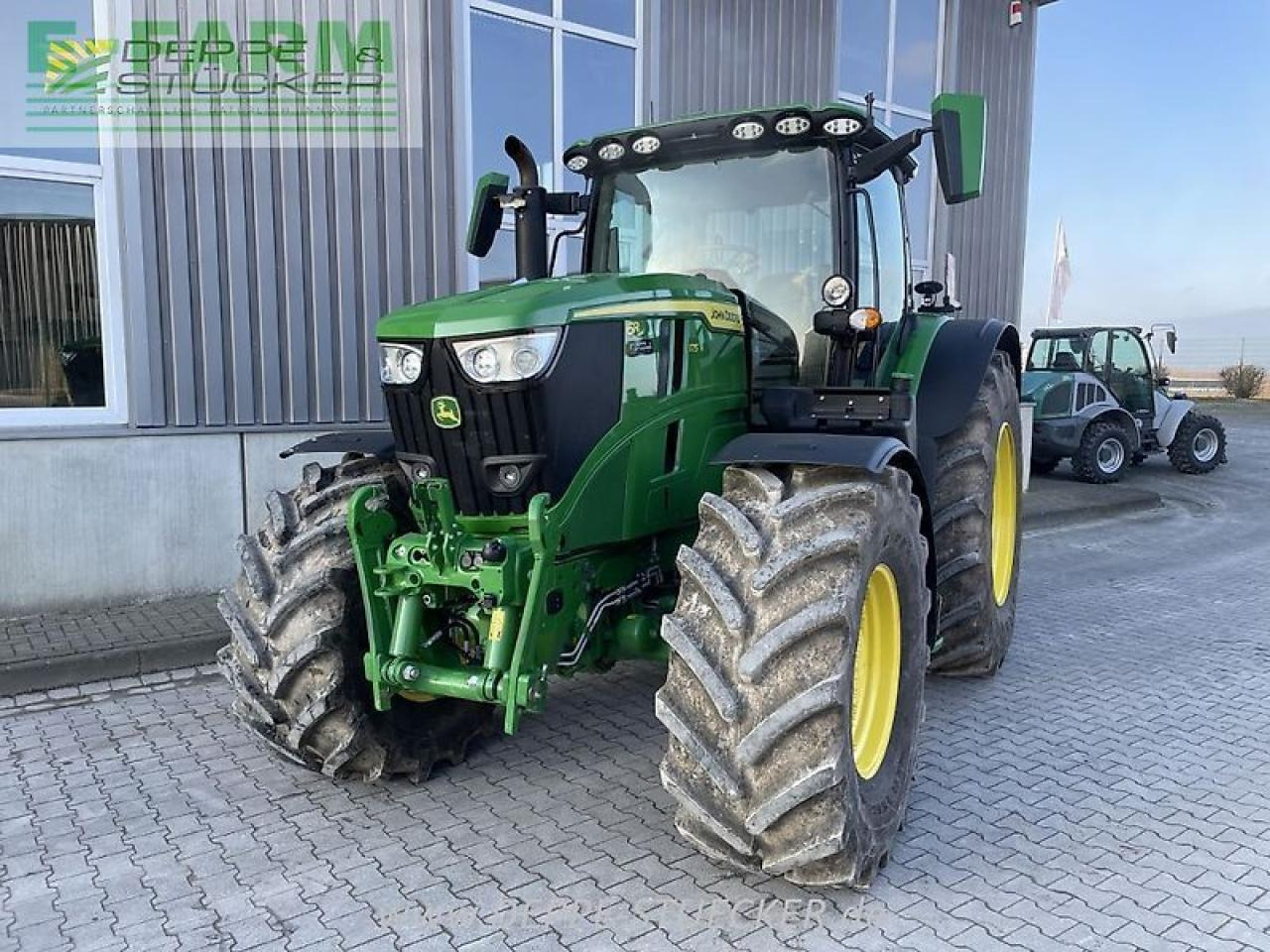 Traktor John Deere 6r 175: slika 17