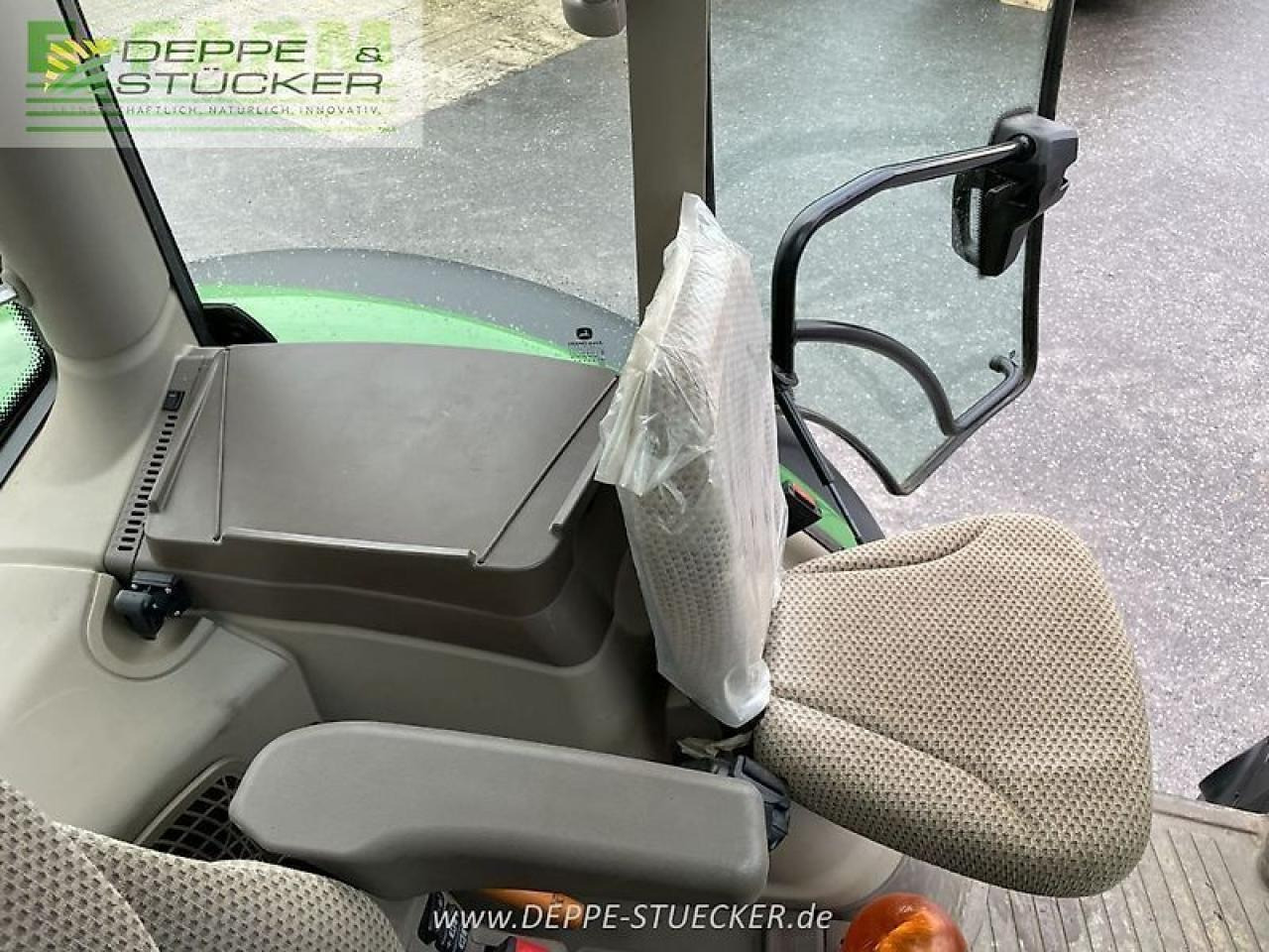 John Deere 6r 185 - Traktor: slika 5 John Deere 6r 185 - Traktor: slika 5