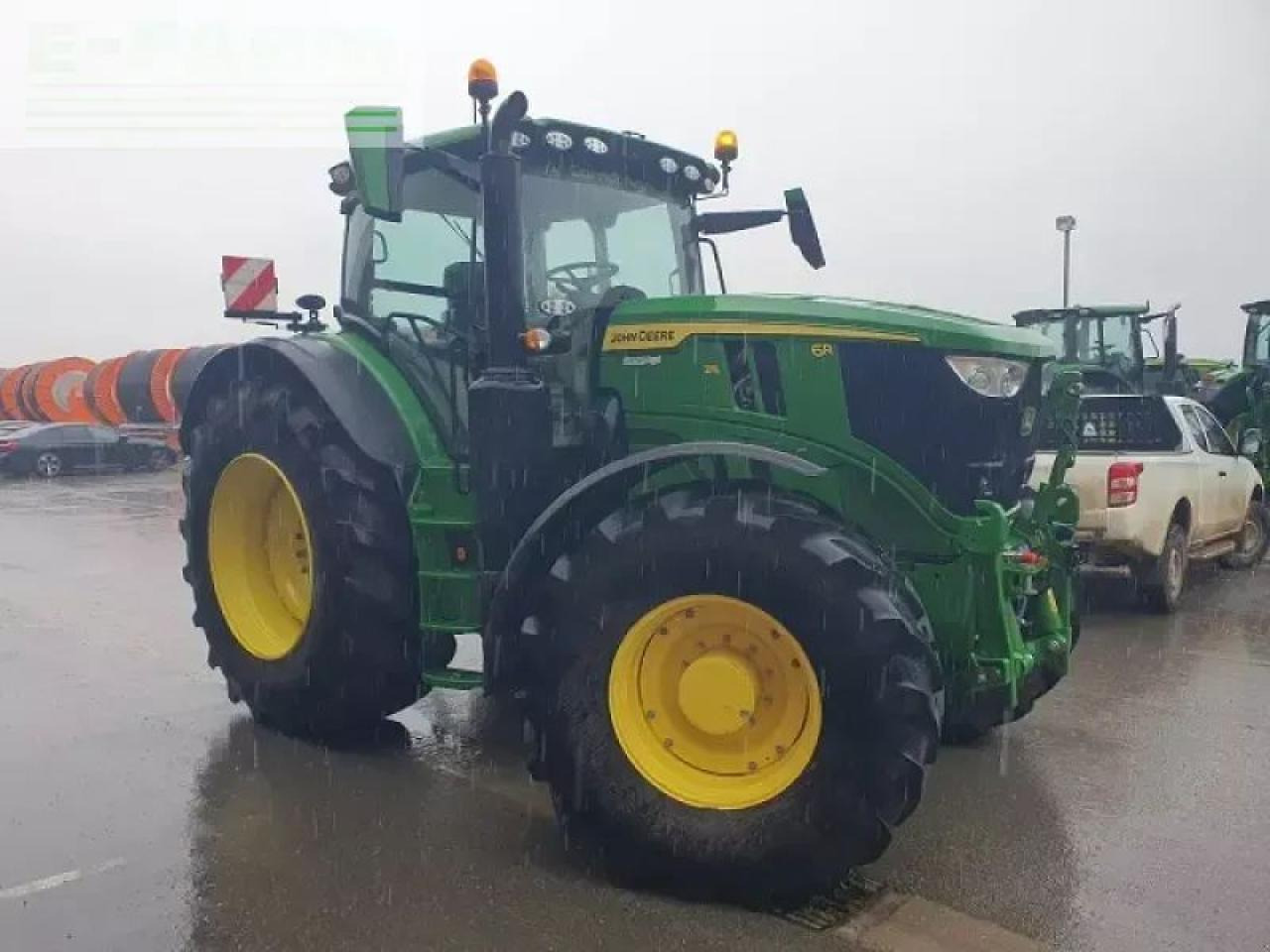John Deere 6r 215 - Traktor: slika 2 John Deere 6r 215 - Traktor: slika 2