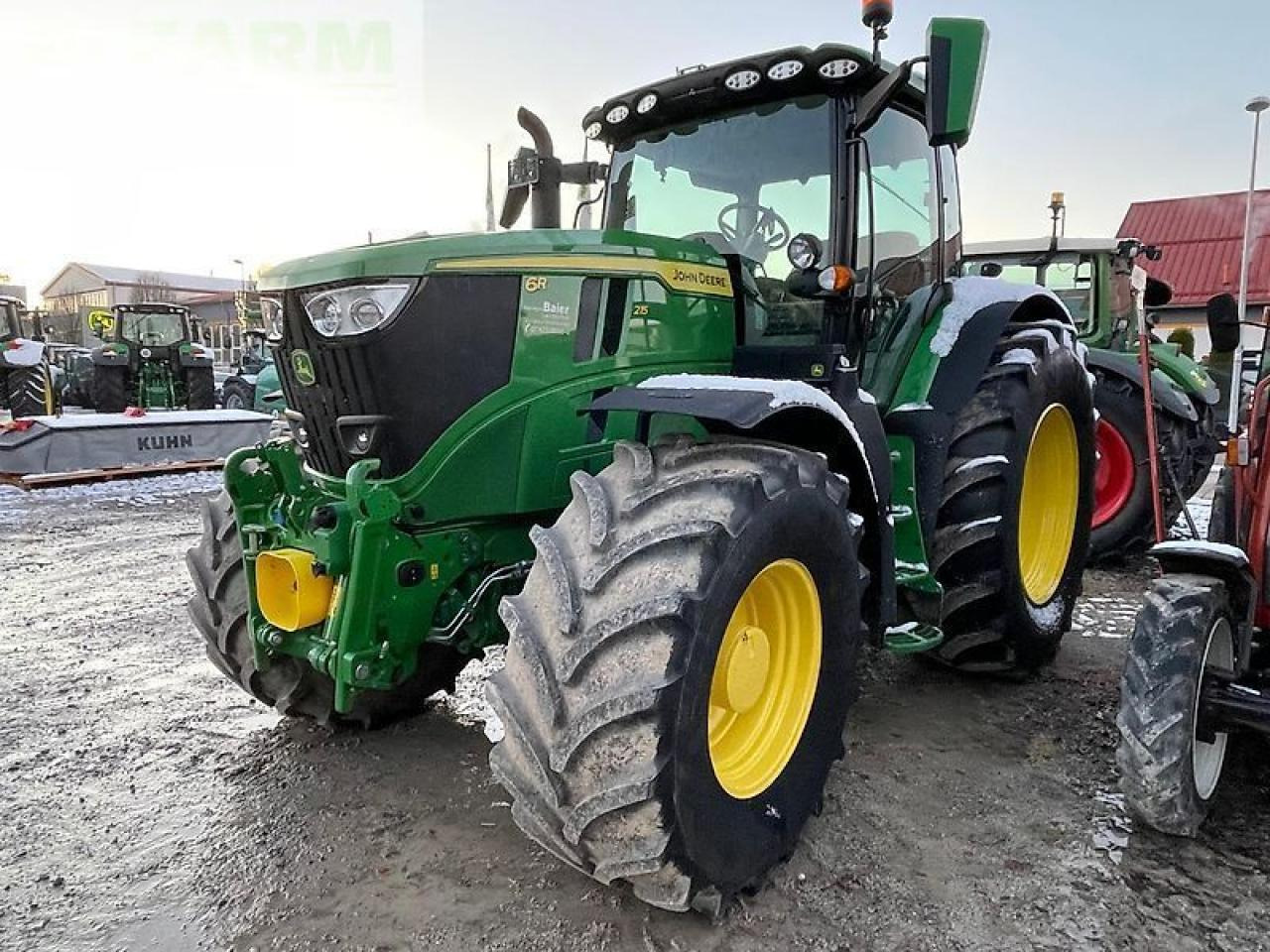 John Deere 6r 215 - Traktor: slika 3 John Deere 6r 215 - Traktor: slika 3