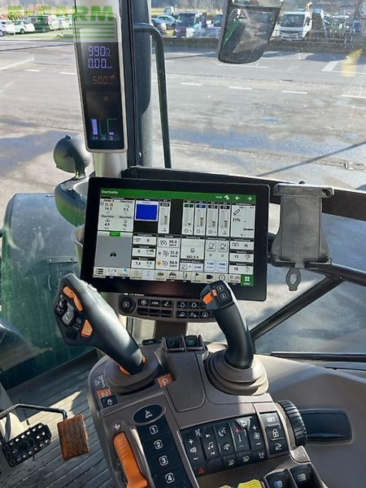 John Deere 6r 215 - Traktor: slika 4 John Deere 6r 215 - Traktor: slika 4