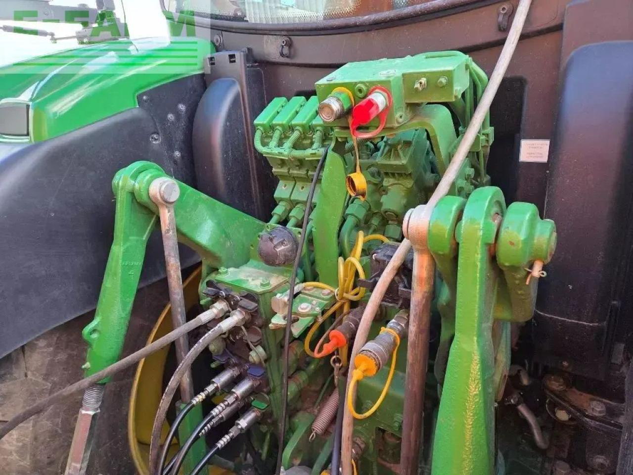 John Deere 6r155 - Traktor: slika 2 John Deere 6r155 - Traktor: slika 2