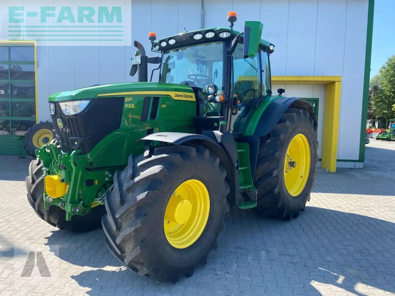 John Deere 6r215 6 r215 - Traktor: slika 2 John Deere 6r215 6 r215 - Traktor: slika 2
