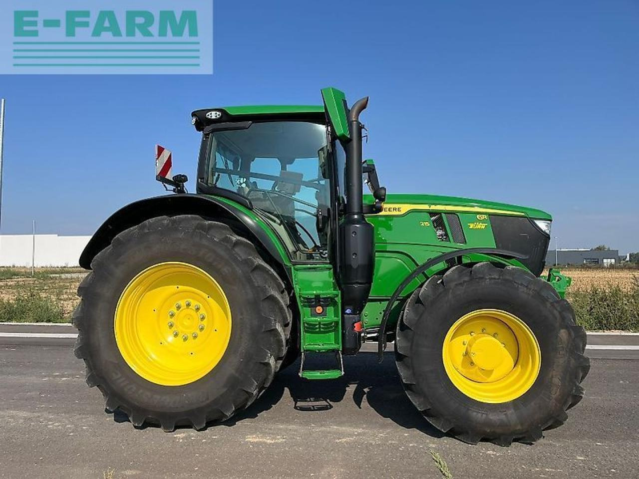 John Deere 6r215 / 6r 215 - Traktor: slika 1 John Deere 6r215 / 6r 215 - Traktor: slika 1