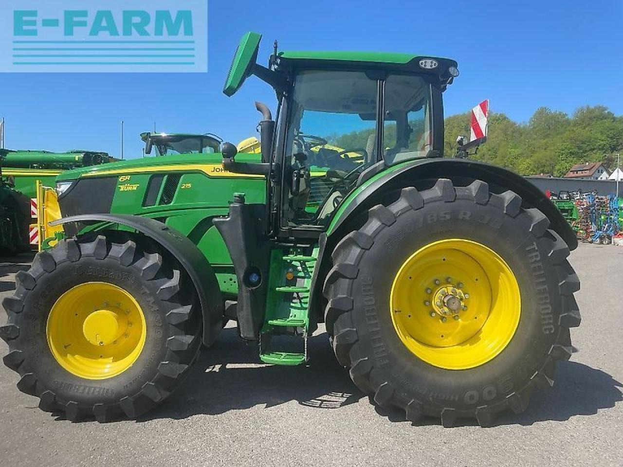John Deere 6r215 / 6r 215 - Traktor: slika 1 John Deere 6r215 / 6r 215 - Traktor: slika 1