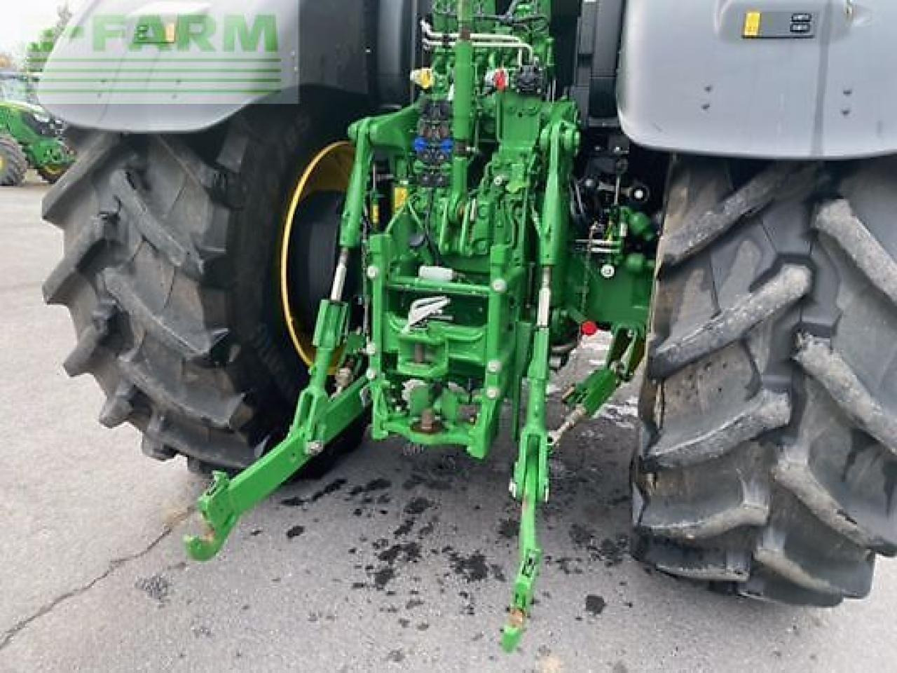 John Deere 6r215 - Traktor: slika 5 John Deere 6r215 - Traktor: slika 5