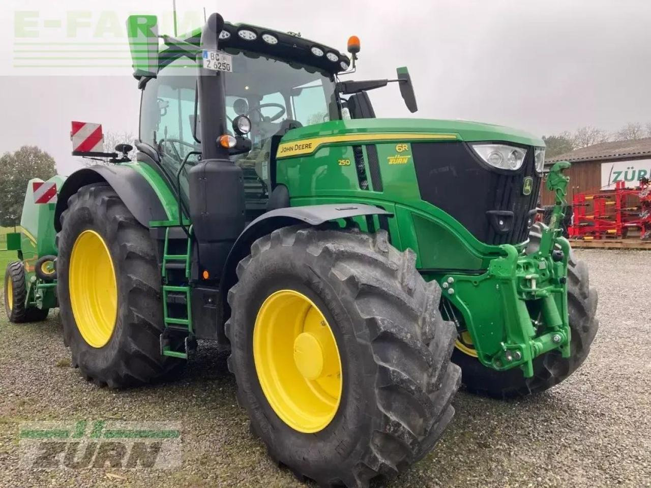 John Deere 6r250 - Traktor: slika 3 John Deere 6r250 - Traktor: slika 3