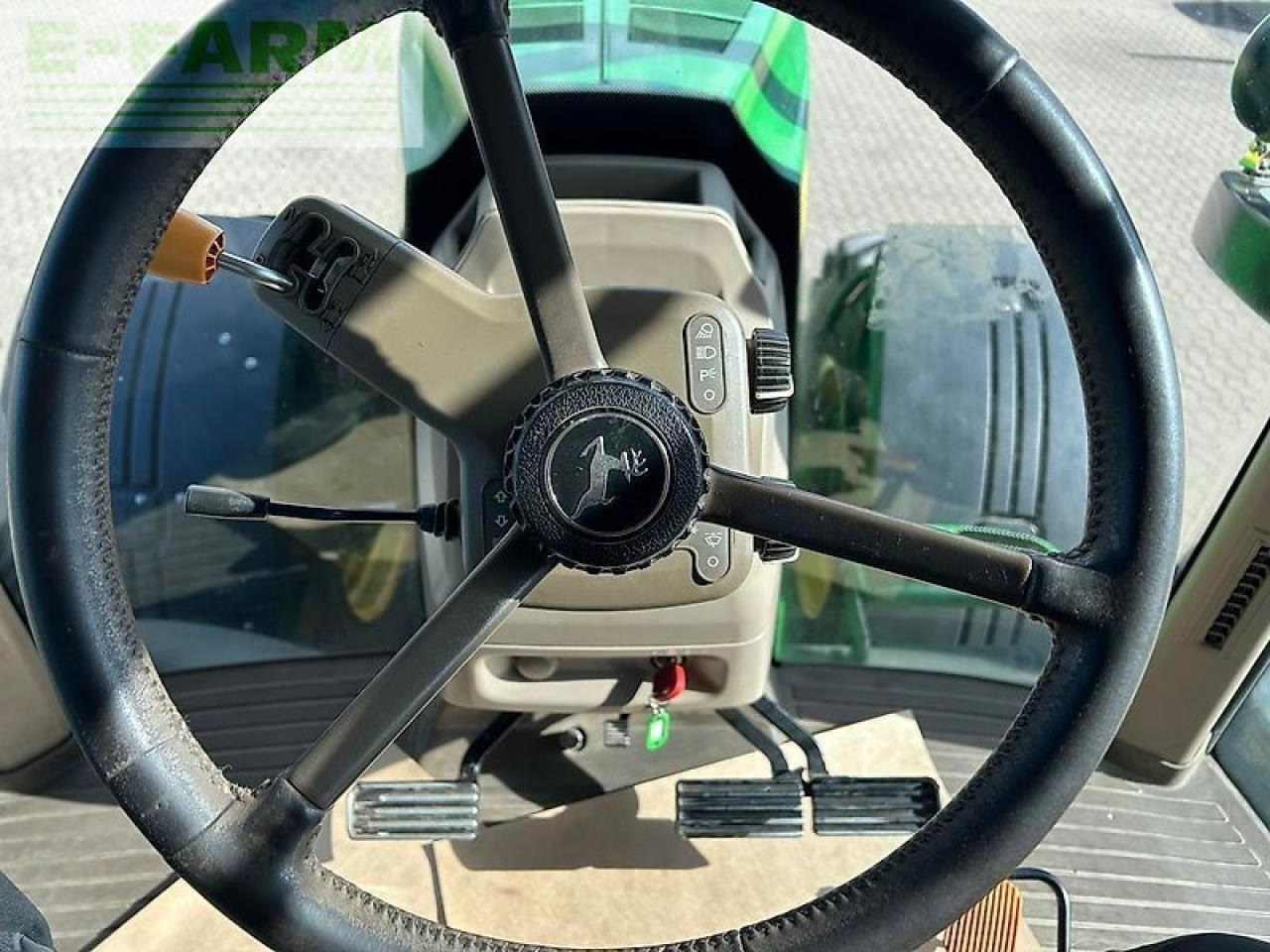 John Deere 7230r - Traktor: slika 5 John Deere 7230r - Traktor: slika 5