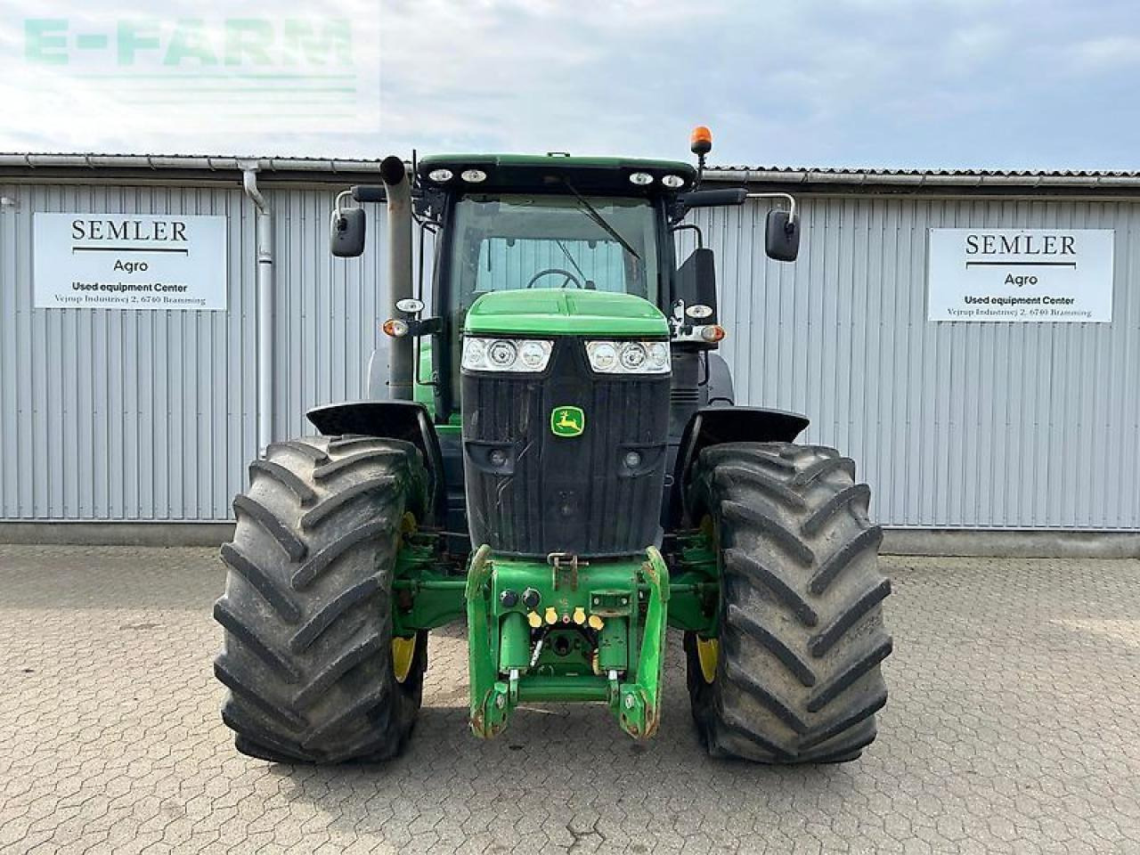 John Deere 7230r - Traktor: slika 2 John Deere 7230r - Traktor: slika 2