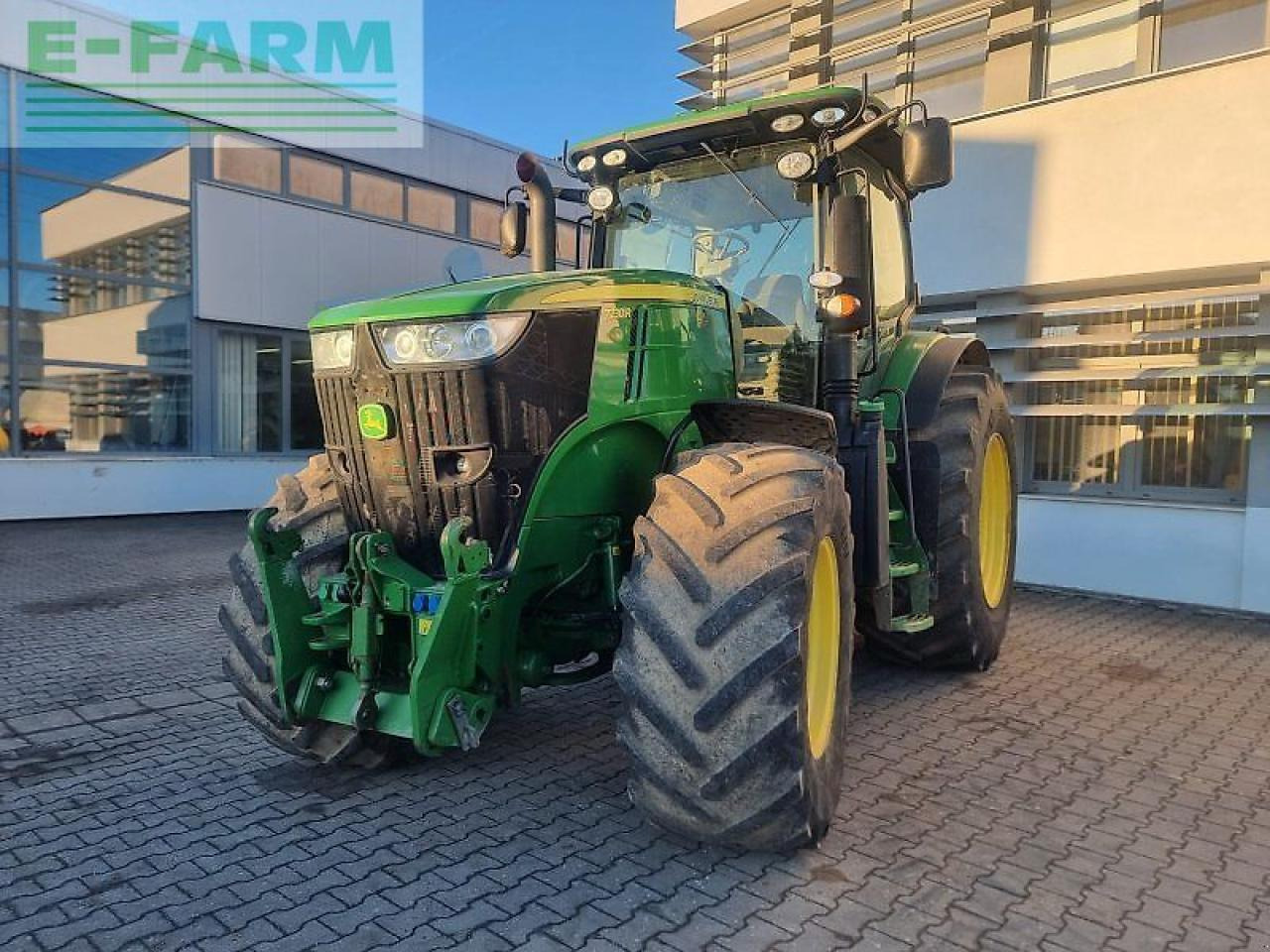 John Deere 7230r - Traktor: slika 1 John Deere 7230r - Traktor: slika 1