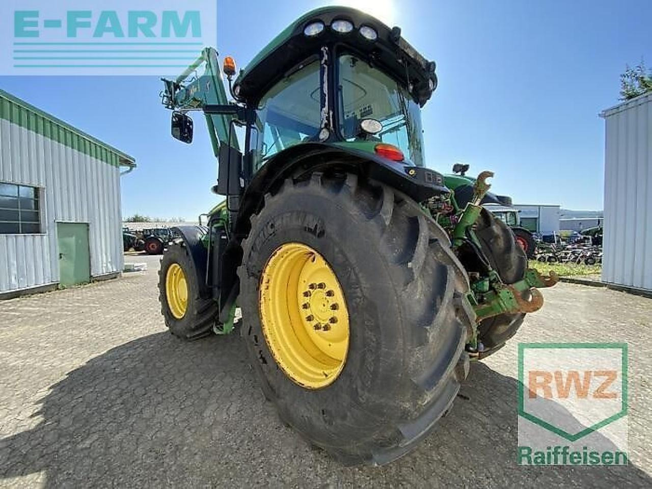John Deere 7230r - Traktor: slika 5 John Deere 7230r - Traktor: slika 5