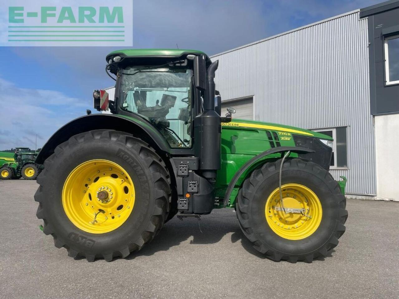 John Deere 7310r - Traktor: slika 2 John Deere 7310r - Traktor: slika 2