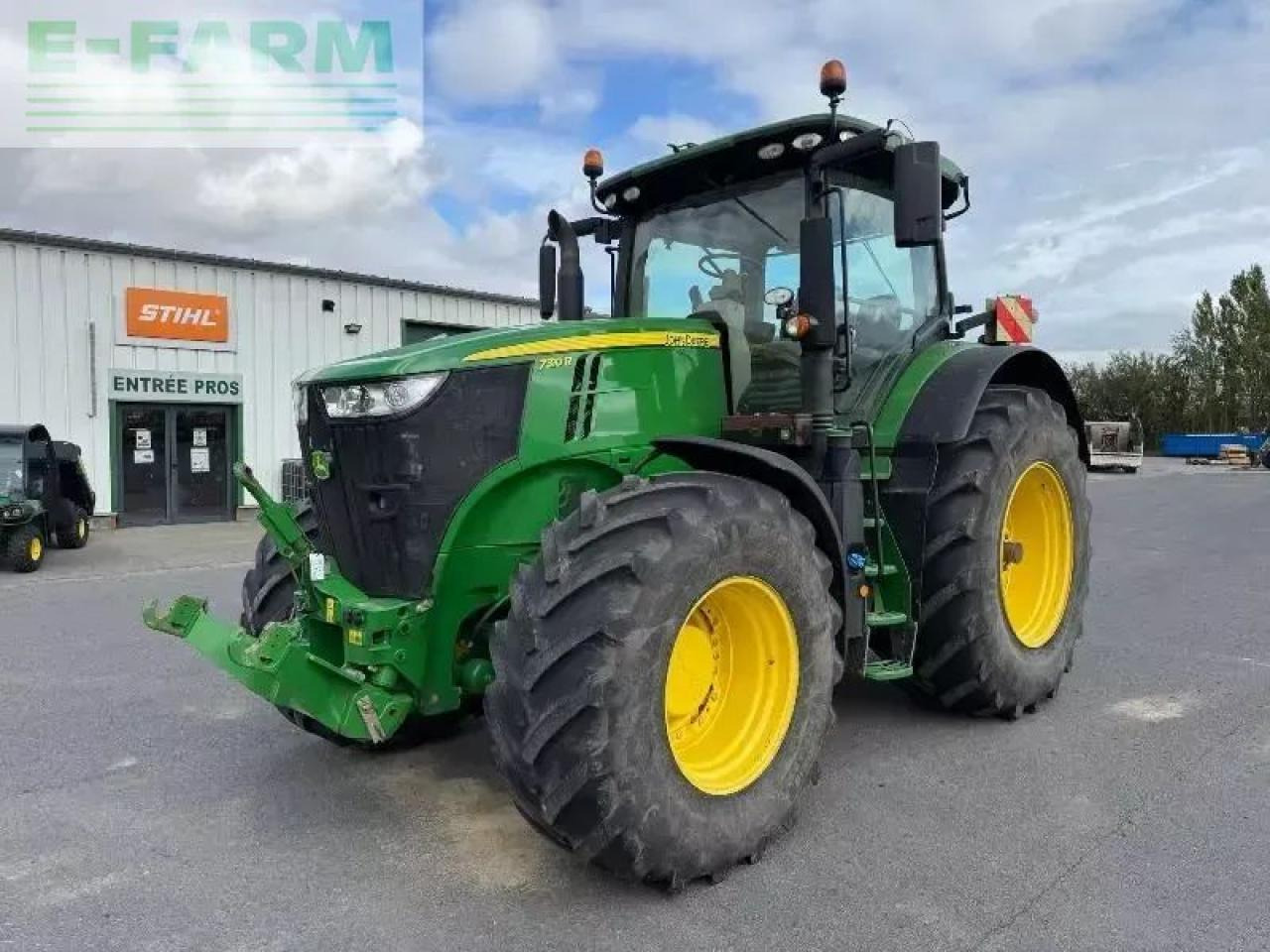 John Deere 7310r - Traktor: slika 1 John Deere 7310r - Traktor: slika 1