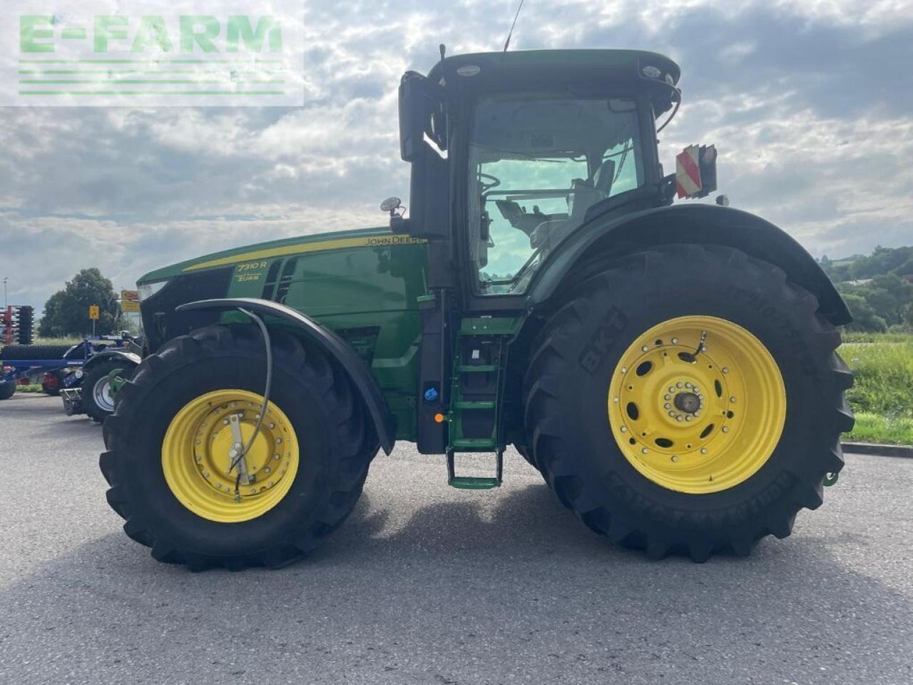 John Deere 7310r - Traktor: slika 3 John Deere 7310r - Traktor: slika 3