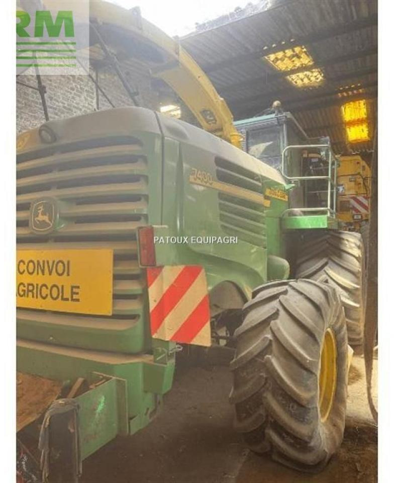 John Deere 7400 4rm - Kombajn za krmo: slika 2 John Deere 7400 4rm - Kombajn za krmo: slika 2